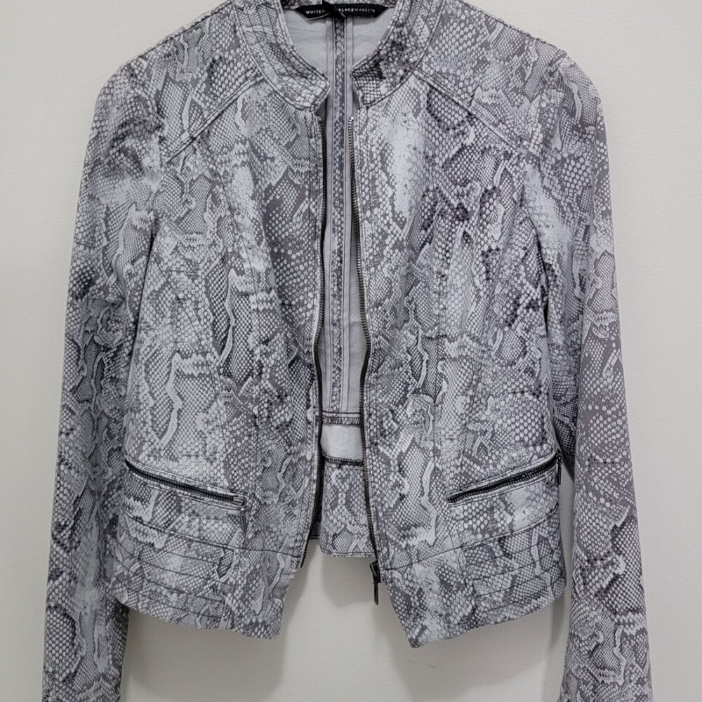 White House Black Market Snake Print Jacket. Sz 6 Pit To Pit 17" Length… - Picture 2 of 11
